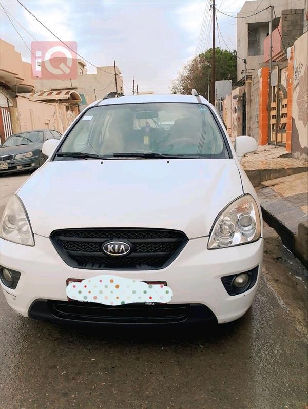 كيا كارينز 2009 للبيع في العراق - الموصل